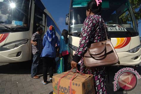 Terminal Induk Bekasi Siagakan 500 Bus Mudik ANTARA News