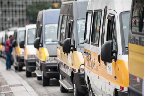 Volta às aulas veja dicas e cuidados na hora de contratar o transporte