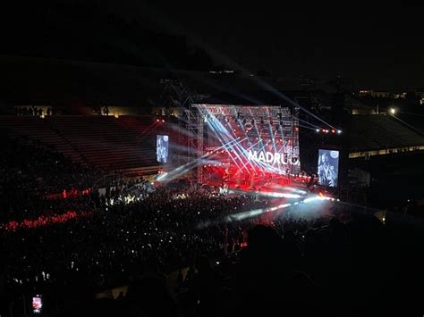 Madrugada Rock Athens in Panathenaic Stadium Concert - GreekReporter.com