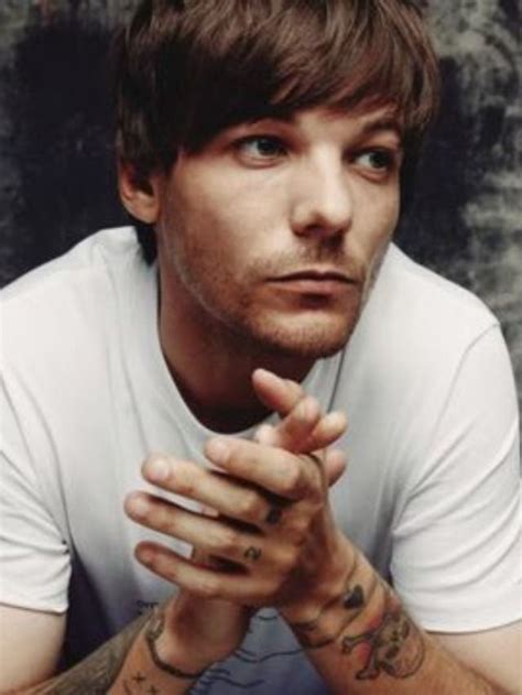 After Eleanor Calders Separation Is Louis Tomlinson Dating Model