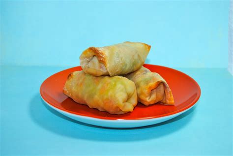 Honeydew You Love Me?: Baked Chicken Egg Rolls