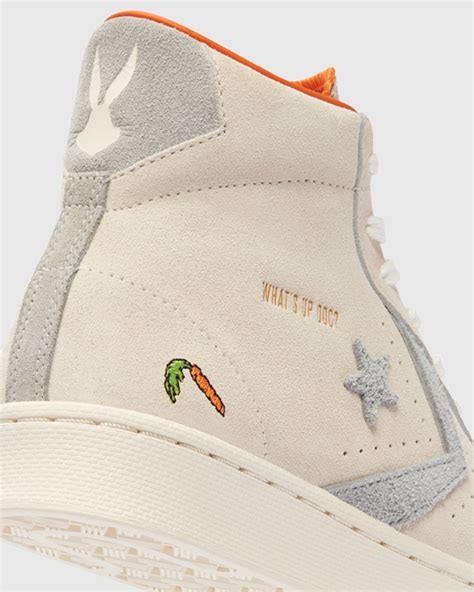 Converse Bugs Bunny 80th Pro Leather High Natural Ivory