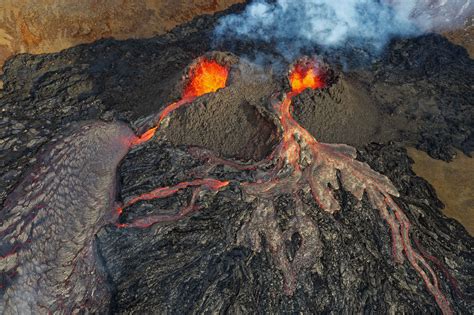 Fagradalsfjall Bilder Der Eruption Auf Island Vulkane Net Newsblog