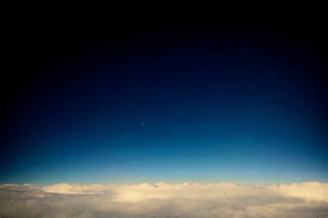 Пролетая над | Пикабу