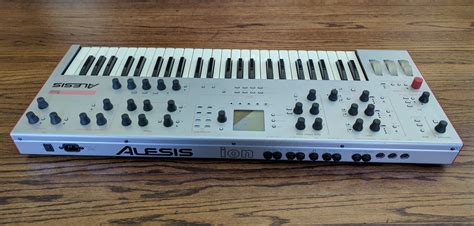 Alesis Ion Photo Gallery Syntaur