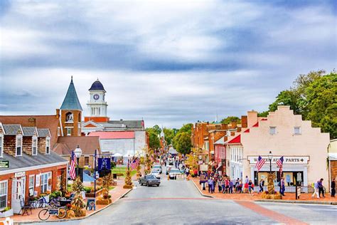 The Most Charming Small Towns In Tennessee Southern Travel