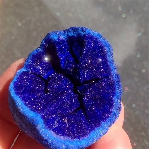 Geology Tweets On Twitter Astonishing Natural Azurite Half Geode