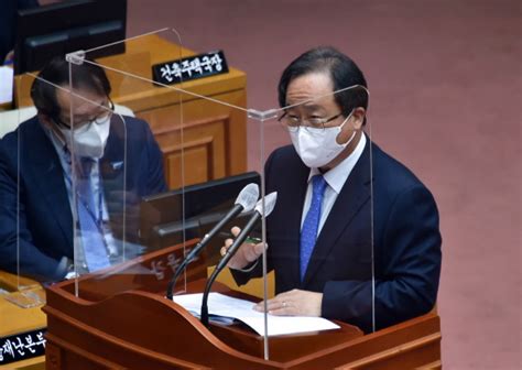 부산교육청 김석준 교육감 제294회 시의회 임시회 3차 본회의 참석 外 일요신문