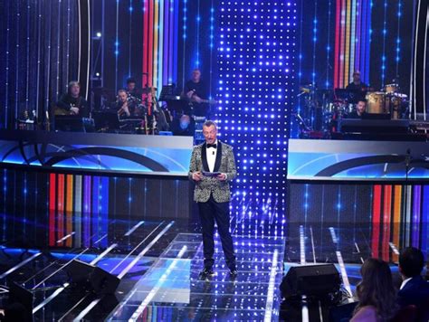 Sanremo 2024 Le Pagelle Delle Canzoni In Gara Donna Moderna