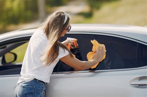 How To Clean Car Windows Car And Truck