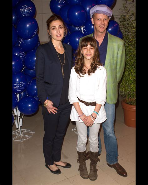 Photo Julie Gayet Lou Dubernat Stéphane Schesch à Mon premier