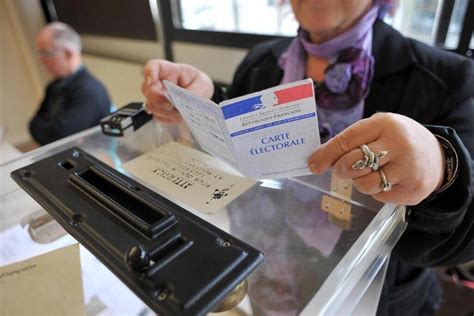 Qui veut être assesseurs bénévoles aux élections législatives à Laval