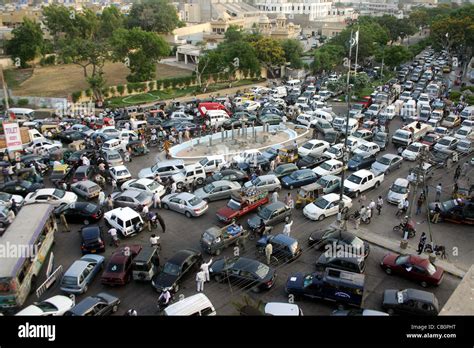 A View Of Traffic Jam At Fawara Roundabout In Karachi On Wednesday May