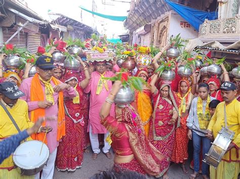 More Than 200 Women Participated Shrimad Bhagwat Katha Started In