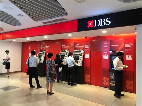 Ultimate Guide To Opening A Bank Account In Singapore For Expats
