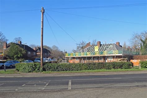 Great Shelford Re Roofing On Granhams John Sutton Geograph