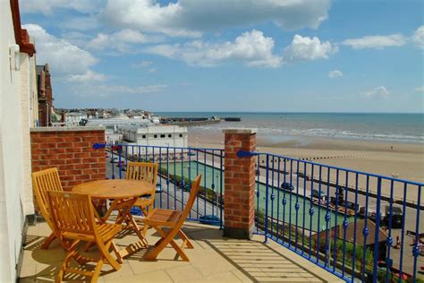 Bridlington Holiday Apartments And Self Catering Cozycozy