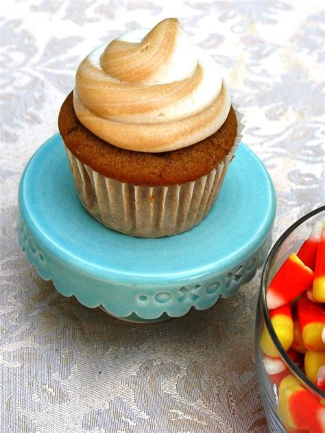 How To Make Healthy Pumpkin Spice Cupcakes