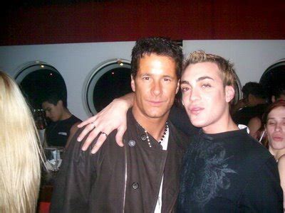 11 hombres venezolanos gay de la farándula que te sorprenderán al salir del closet QH2N