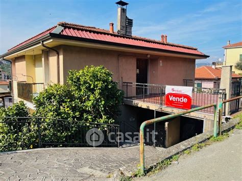 Case Con Terrazzo In Vendita A La Spezia In Zona Fabiano La Lizza Casa It