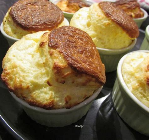 SOUFFLÉS AU COMTÉ VIEUX ET FLEUR DE SEL À LA TRUFFE Épicétout la