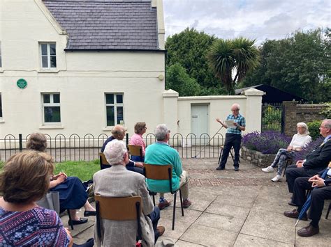 This report details the history of wandsworth road 7