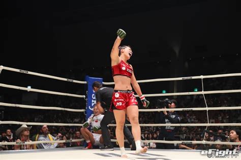 【rizin】renaが必殺ボディブローでtko勝ち、メインを締めくくる Efight【イーファイト】格闘技情報を毎日配信！