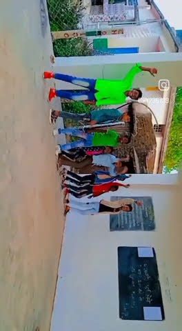 Chillar Party Patali Kamariya Hoye Hoye Youtube