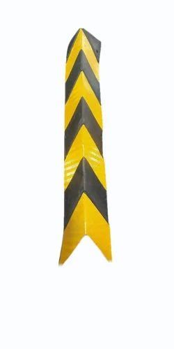 Black And Yellow Rubber Corner Guard Thickness Mm At Rs In