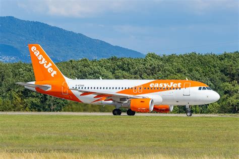 G EZAS AIRBUS HAMBURG 319 111 A319 C N 2779 EASYJET UK Flickr