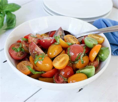 The Best Tomato Salad Recipes To Try This Year