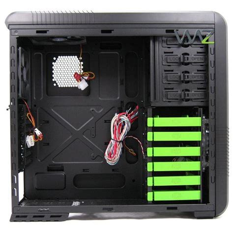 Gabinete Cooler Master Cm 690 Ii Advanced Nvidia Edition Nv 692a Kwn2 Waz