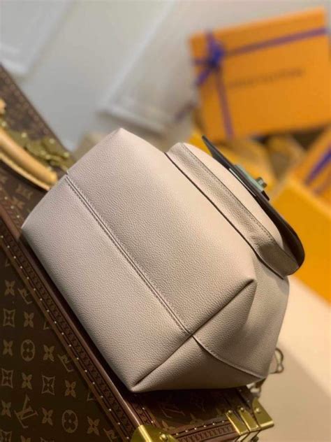 Lv M Louis Vuitton Lockme Bucket Bag M M Greige