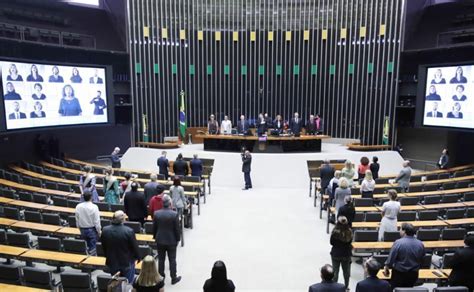 Saiba quem são os autores do projeto que equipara aborto a homicídio