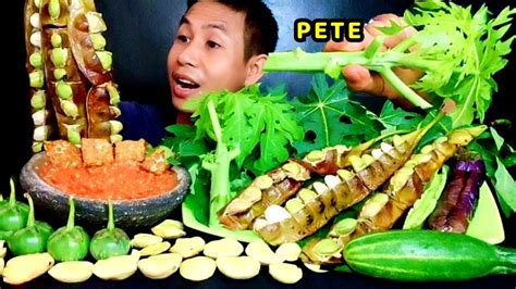 LALAP PETE Mukbang Lalapan Mentah Daun Pepaya Jengkol Thailand