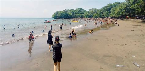 Camping Di Pantai Batukaras Kabupaten Pangandaran Cocok Untuk Yang Suka