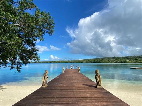 reasons  visit vanuatu  happiest country   world