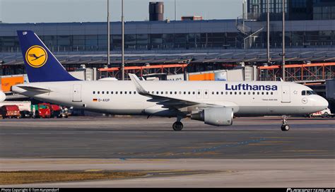 D AIUP Lufthansa Airbus A320 214 WL Photo By Tom Kunzendorf ID