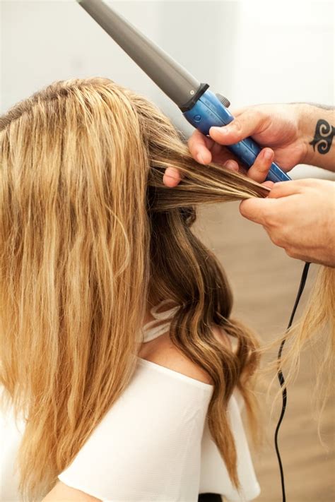 Beach Waves Hair Tutorial The Stripe