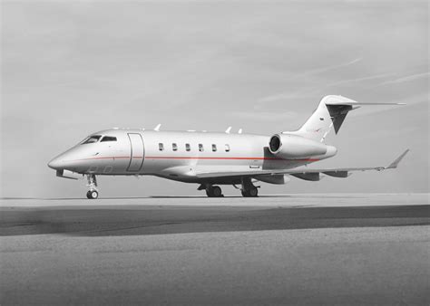 Bombardier Challenger 350 Challenger 350 Business Jet Vistajet