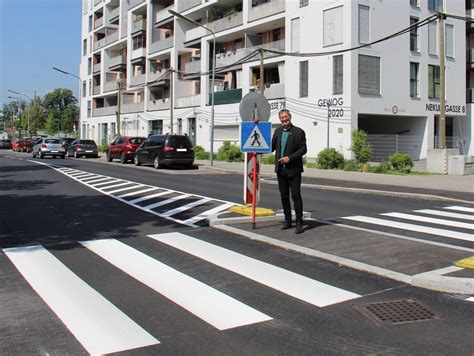 F R Mehr Sicherheit Neuer Schutzweg Errichtet Wiener Bezirksblatt