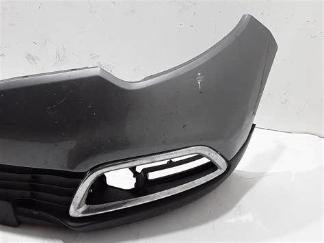 Used RENAULT Captur Front Bumper 620842933R