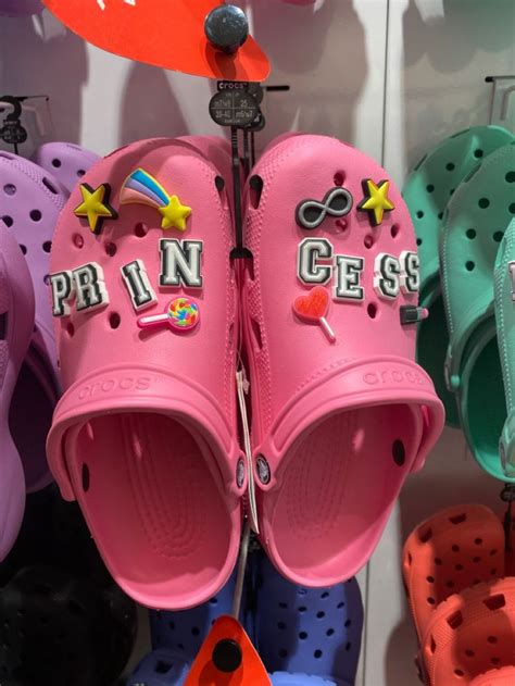 Jibbitz Crocs Princess In Cool Crocs Crocs Crocs Outfit