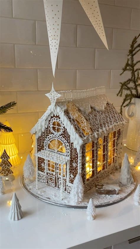 Maren Baxter On Instagram My Gingerbread Housefinally Done I Went