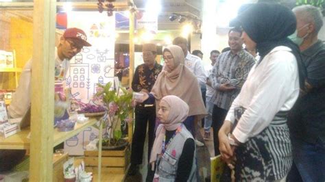 Pameran Apresiasi Kreasi Indonesia Di Kudus Upaya Bangkitkan Ekonomi