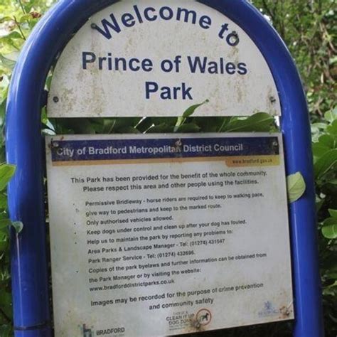 Dog Walk At Prince Of Wales Park Bingley · Yorkshire West · Walkiees