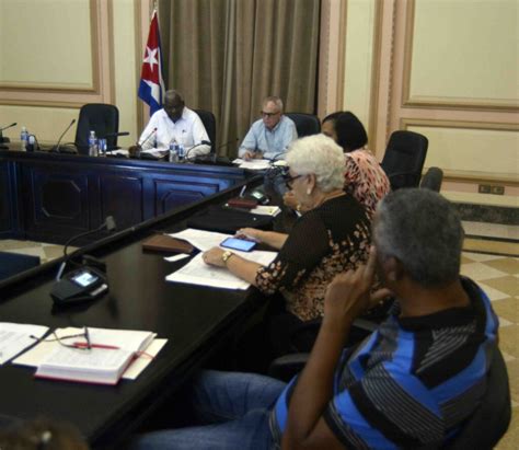 Encabeza Esteban Lazo Reuni N Con Presidentes De Asambleas Municipales