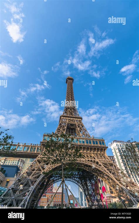 Eiffel tower replica parisian macau hi-res stock photography and images ...