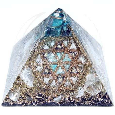 Comprar Pirámide Orgonite con la FLOR DE LA VIDA Orgonita