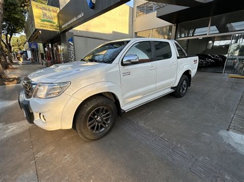 Folhacar 2013 Toyota Hilux Cabine Dupla Hilux 3 0 TDI 4X4 CD SRV